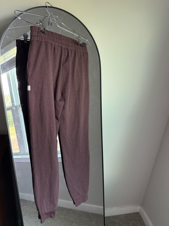 Vuori Pants - Vuori Women's Performance Drawstring Jogger Pants - size XXS (000)